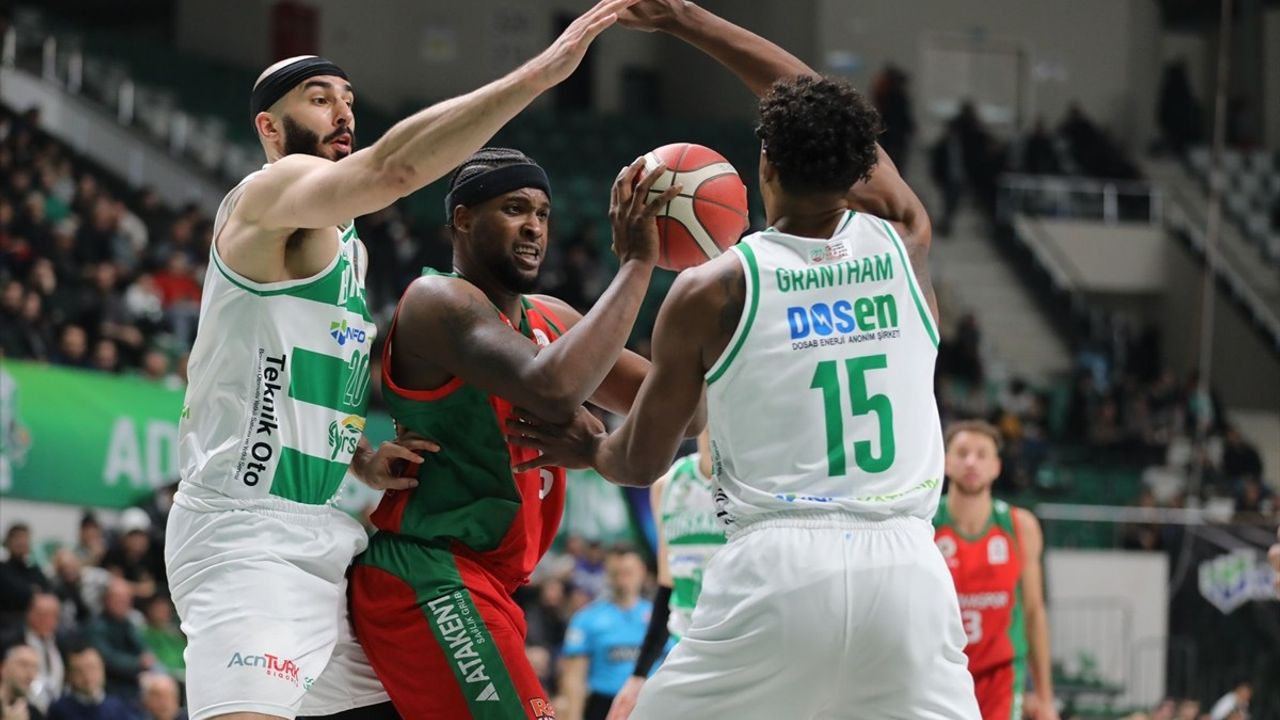 Bursaspor Yörsan, Yalovaspor Basketbol'u Yendi