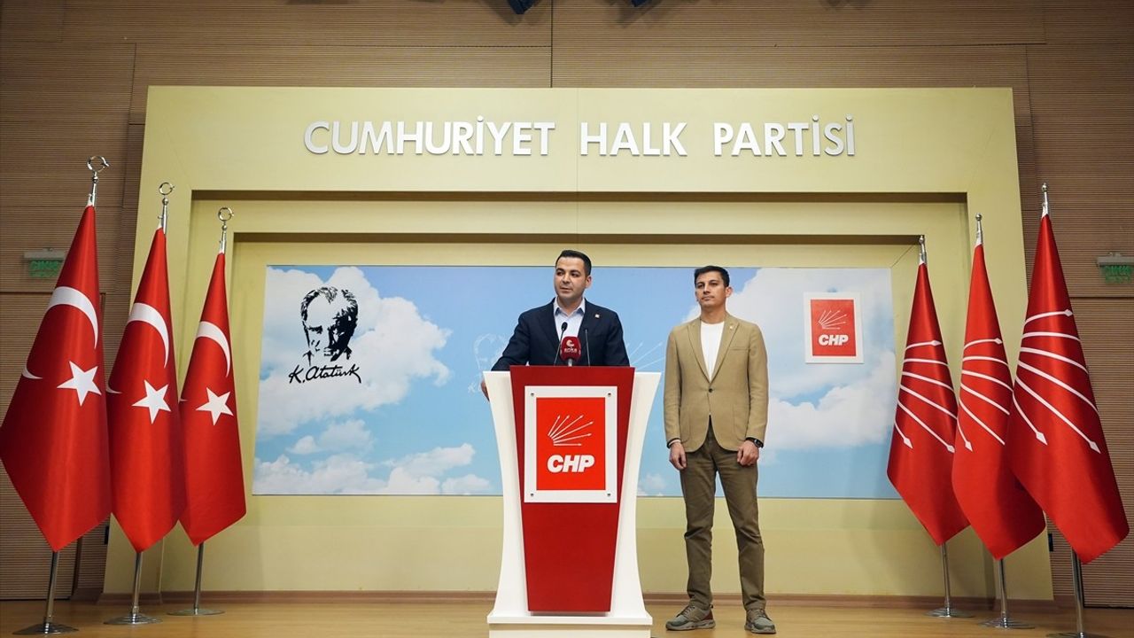 CHP Gençlik Kolları'nda Yeni Dönem Başladı