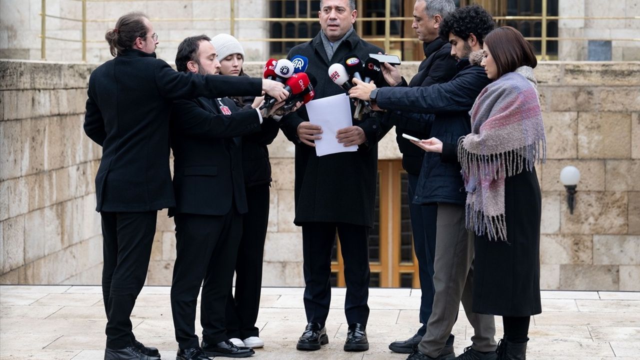 CHP, UEFA'ya İsrailli Futbolcu İçin Ceza Talep Etti