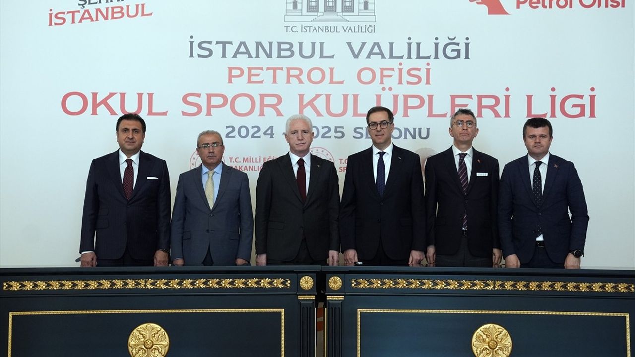 İstanbul'da Okul Spor Kulüpleri Ligi Sponsorluk Anlaşması İmzalandı