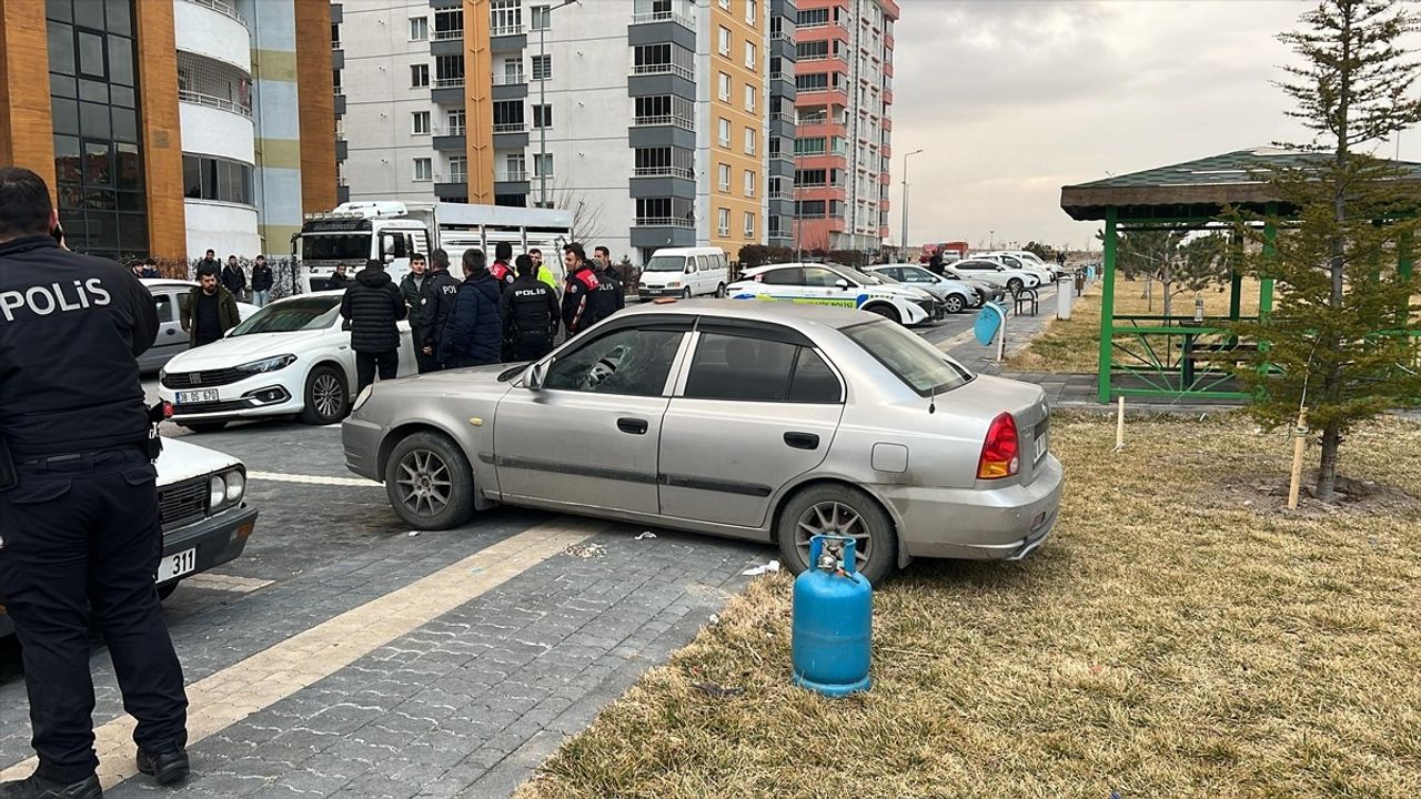 Kayseri'de Uyuşturucu Yakalandı: 'Dur' İhtarına Uymayan Araçta Ele Geçirildi