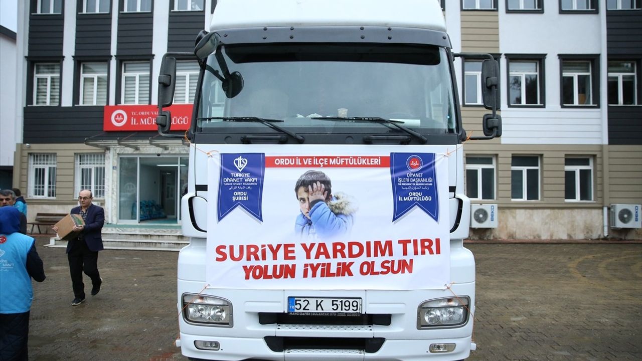 Ordu'dan Suriye'ye İnsani Yardım Gönderildi