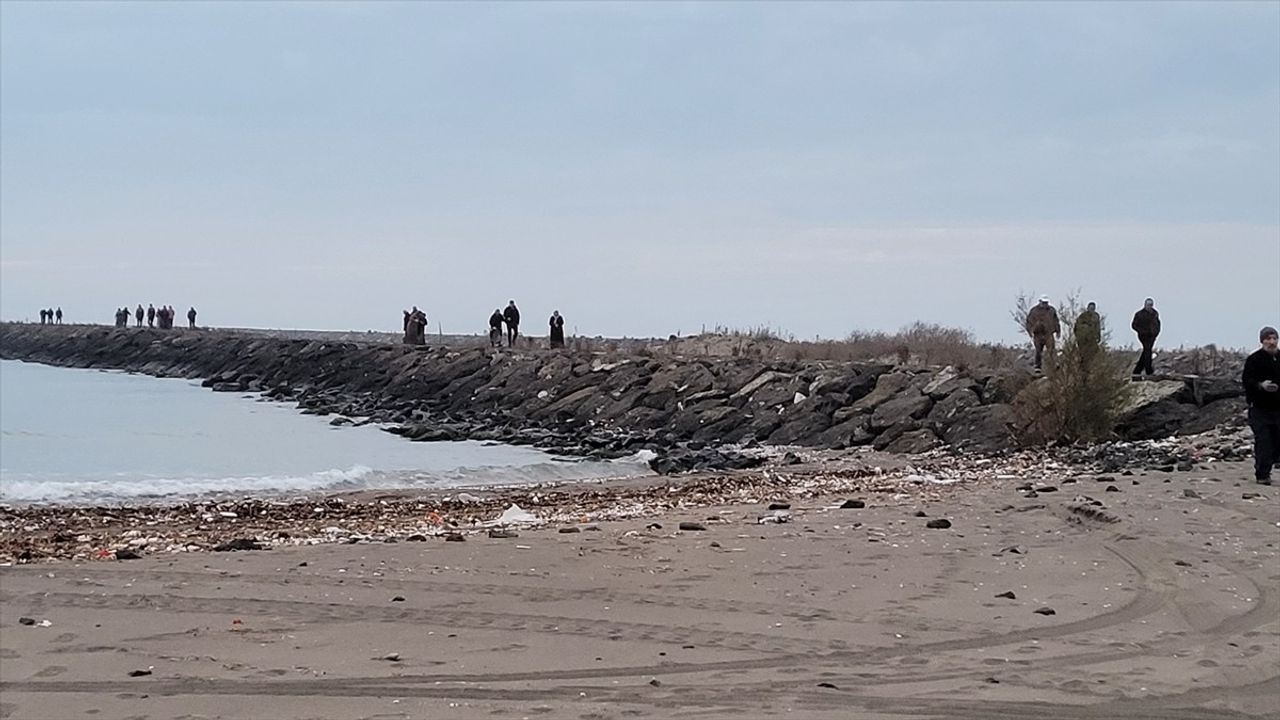 Samsun'da Kayıp Balıkçılar İçin Arama Kurtarma Çalışmaları Başlatıldı