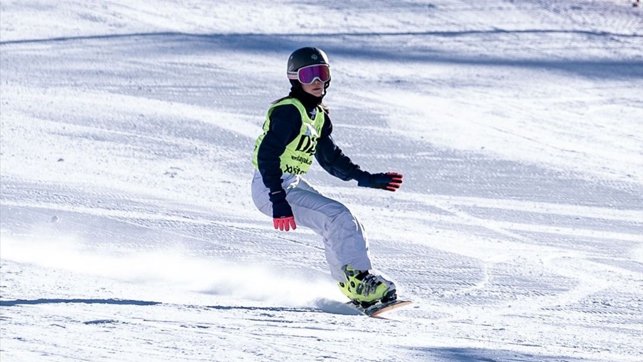 Snowboard Milli Takım Seçmeleri Erzurum'da Gerçekleşti