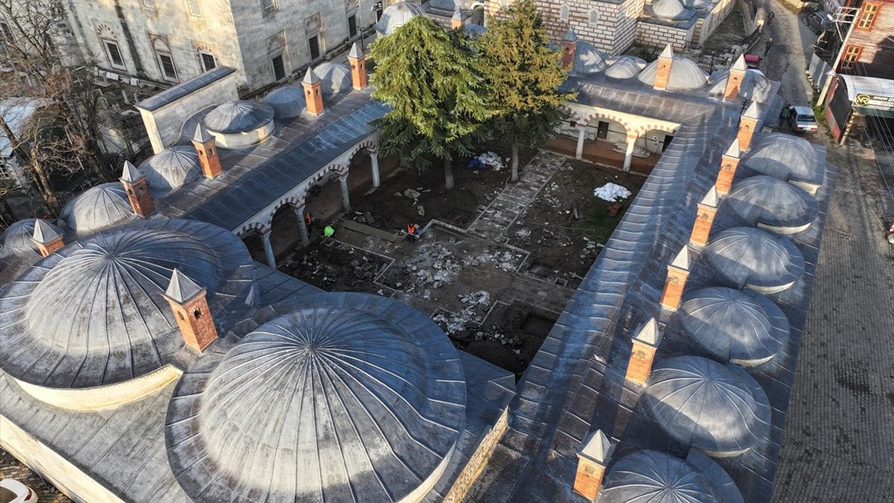 Tarihi Peykler Medresesi Restorasyonu: Mimar Sinan Eserleri Müzesi ve Genç Ofis Olacak