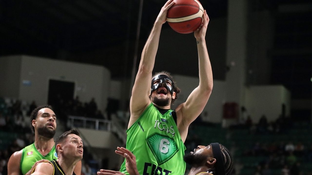 TOFAŞ, Maroussi'yi Yenerek FIBA Avrupa Kupası'na İyi Başladı
