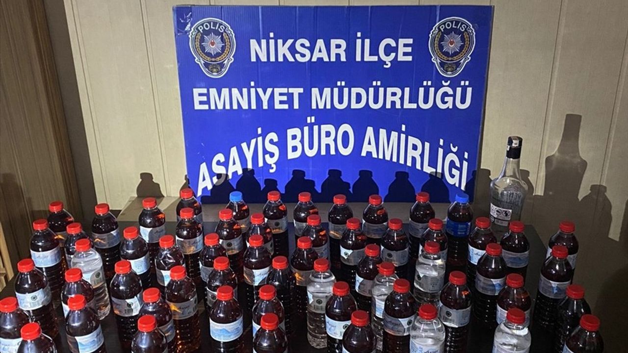 Tokat'ta 29,5 Litre Sahte İçki Ele Geçirildi