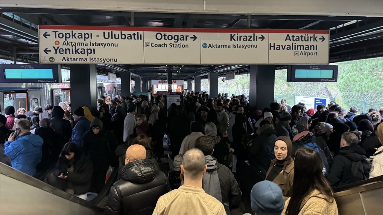 Yenikapı-Atatürk Havalimanı Metro Hattı'nda Teknik Arıza