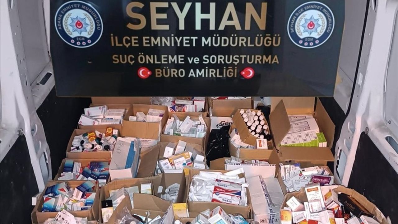 Adana'da Kaçak İlaç Operasyonu: 1314 Kutudan Fazla İlaç ve Hap Ele Geçirildi