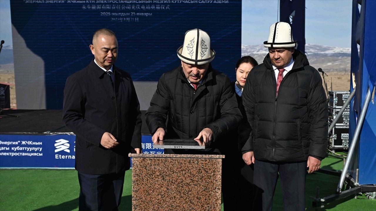 Çin Kırgızistan'da Güneş Enerjisi Yatırımı Yapacak