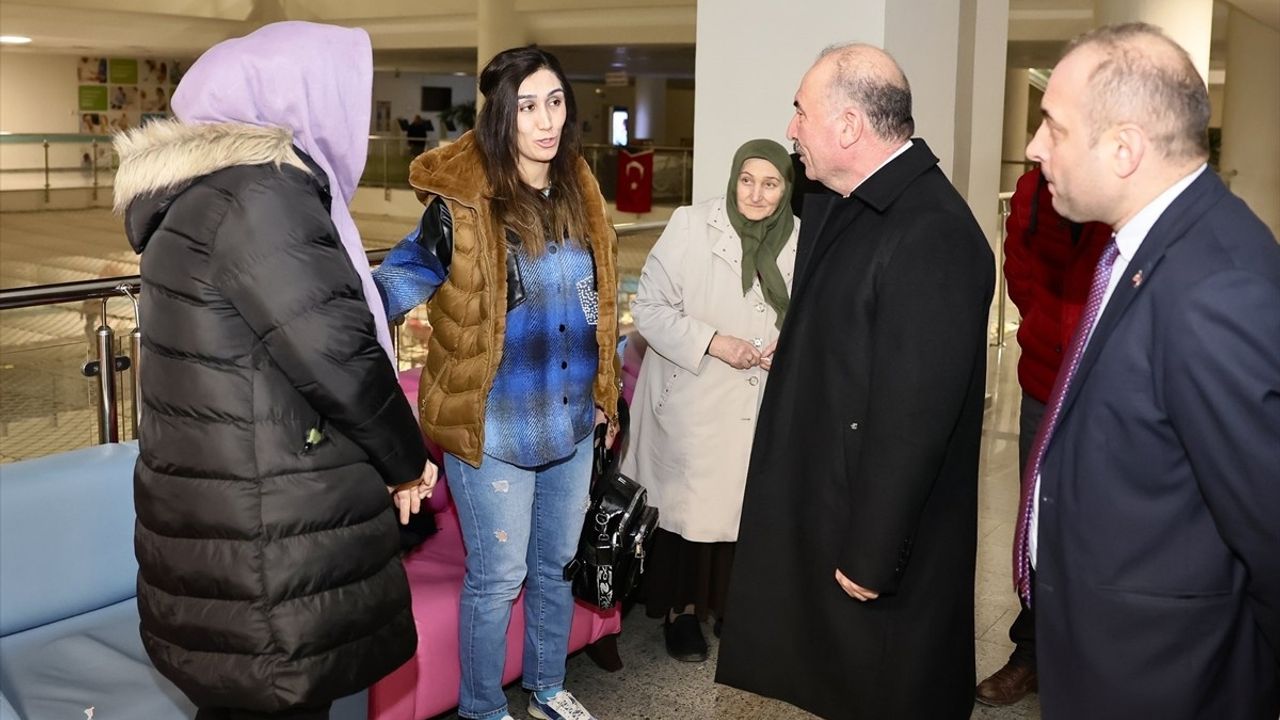 Çorum Valisi Çalgan, Yaralı Trafik Polisi Erdal Baydar'ı Ziyaret Etti