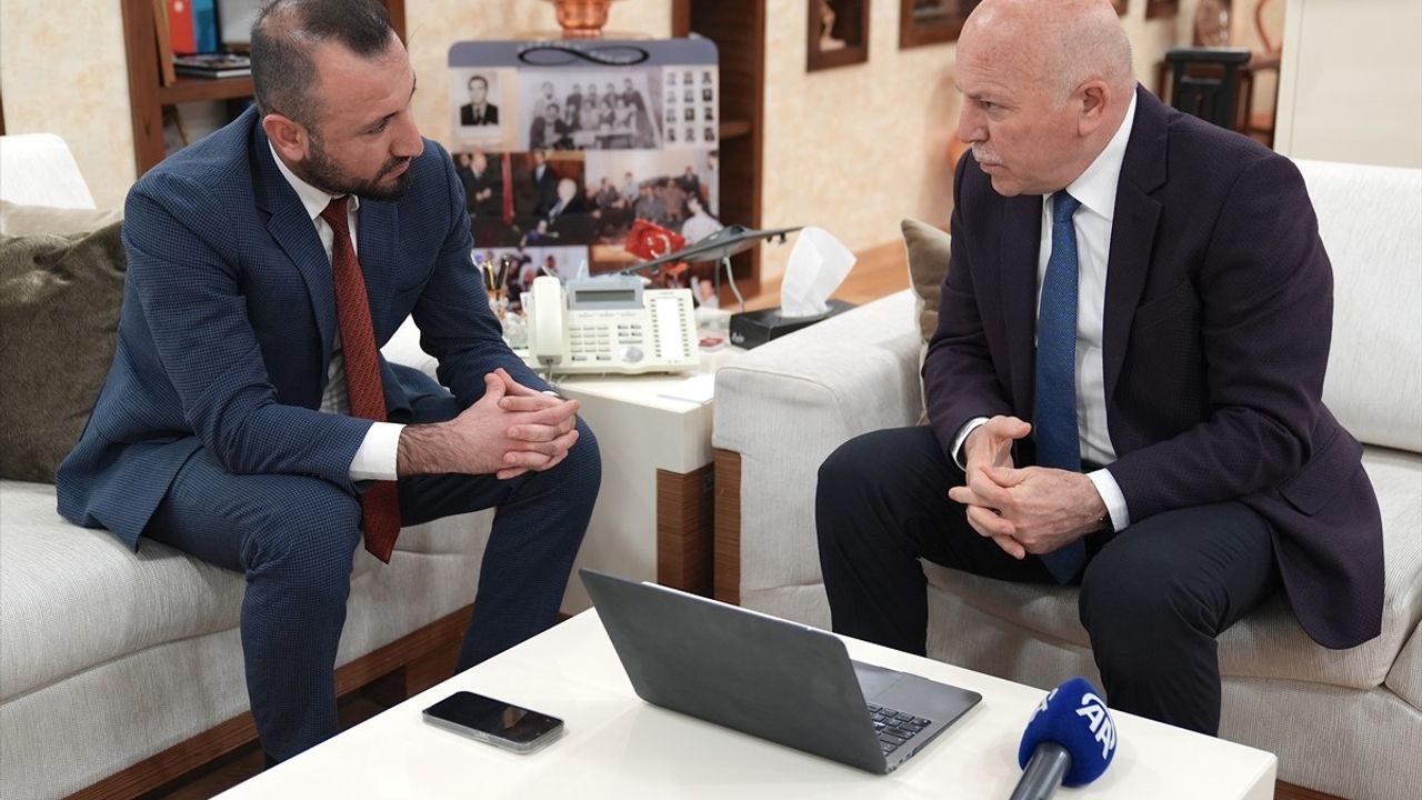 Erzurum Büyükşehir Belediyesi Başkanı Sekmen, AA'nın Yılın Kareleri Oylamasında