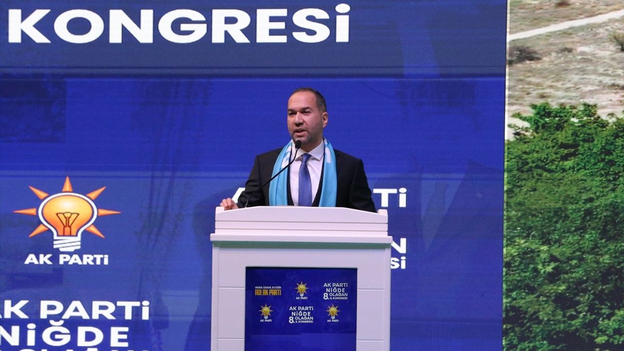 Hakan Fidan, Niğde'deki AK Parti Kongresi'nde Önemli Mesajlar Verdi