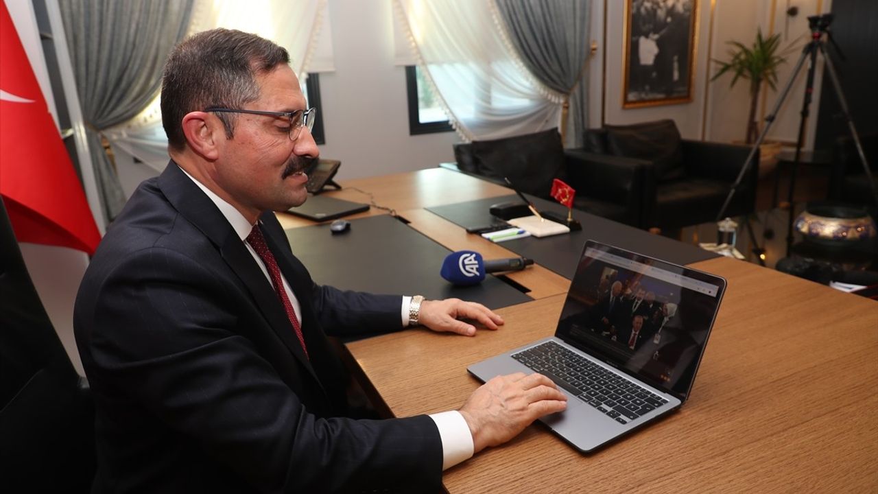 Hatay Valisi Mustafa Masatlı'dan Anadolu Ajansı'na Destek