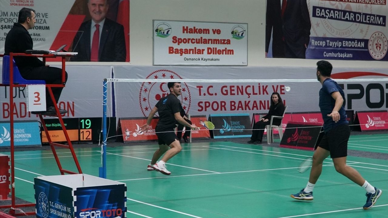 İşitme Engelliler Türkiye Badminton Şampiyonası Tamamlandı