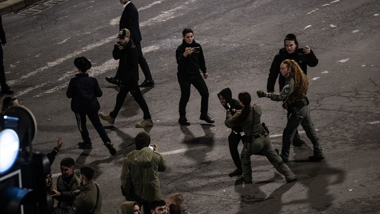 İsrailli Aşırı Sağcılar Batı Kudüs'te Protesto Gösterisi Düzenledi