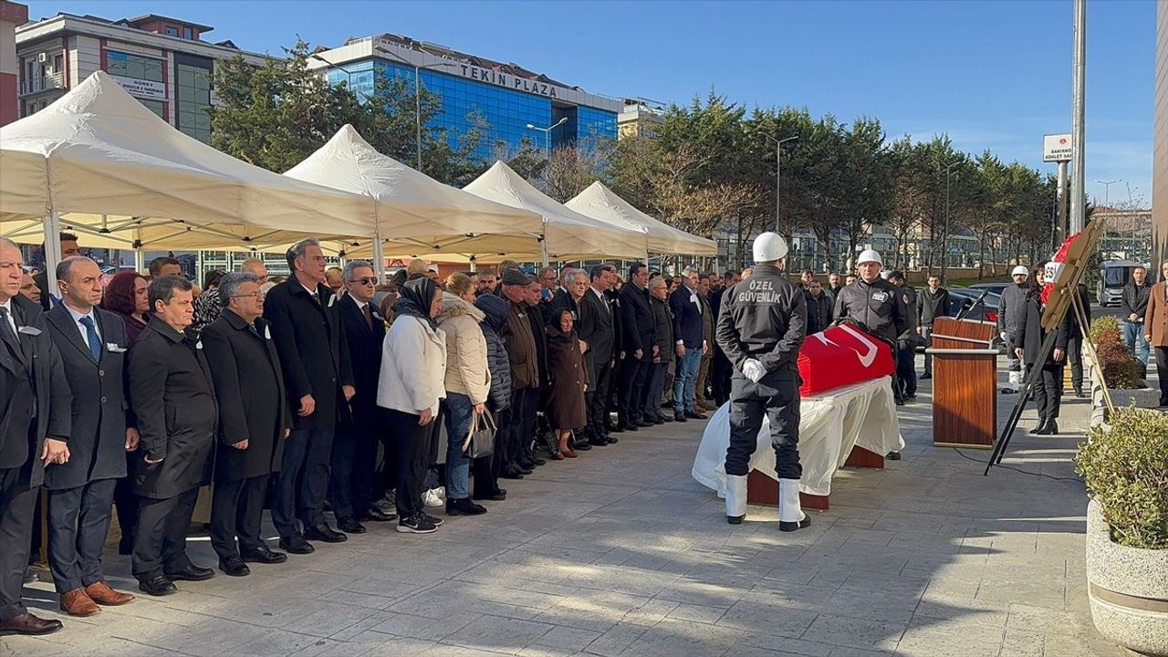 İstanbul'da Hakim Bilge Işık İçin Tören Düzenlendi