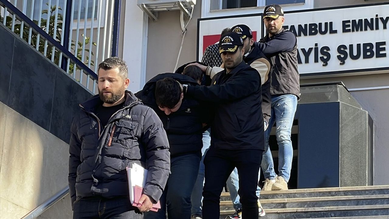 İstanbul'da Kliniğe Silahlı Saldırı: 2 Tutuklama ve 2 Serbest Bırakma