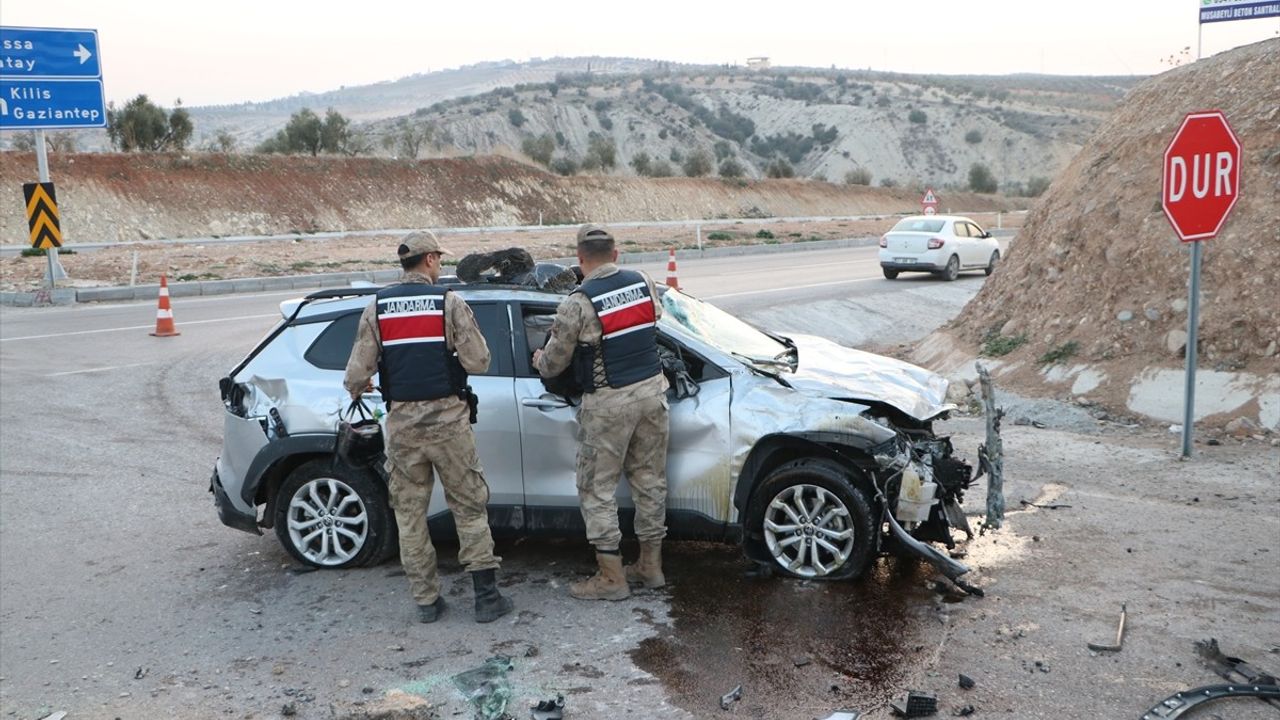 Kilis'te Otomobil Kazası: 9 Yaralı