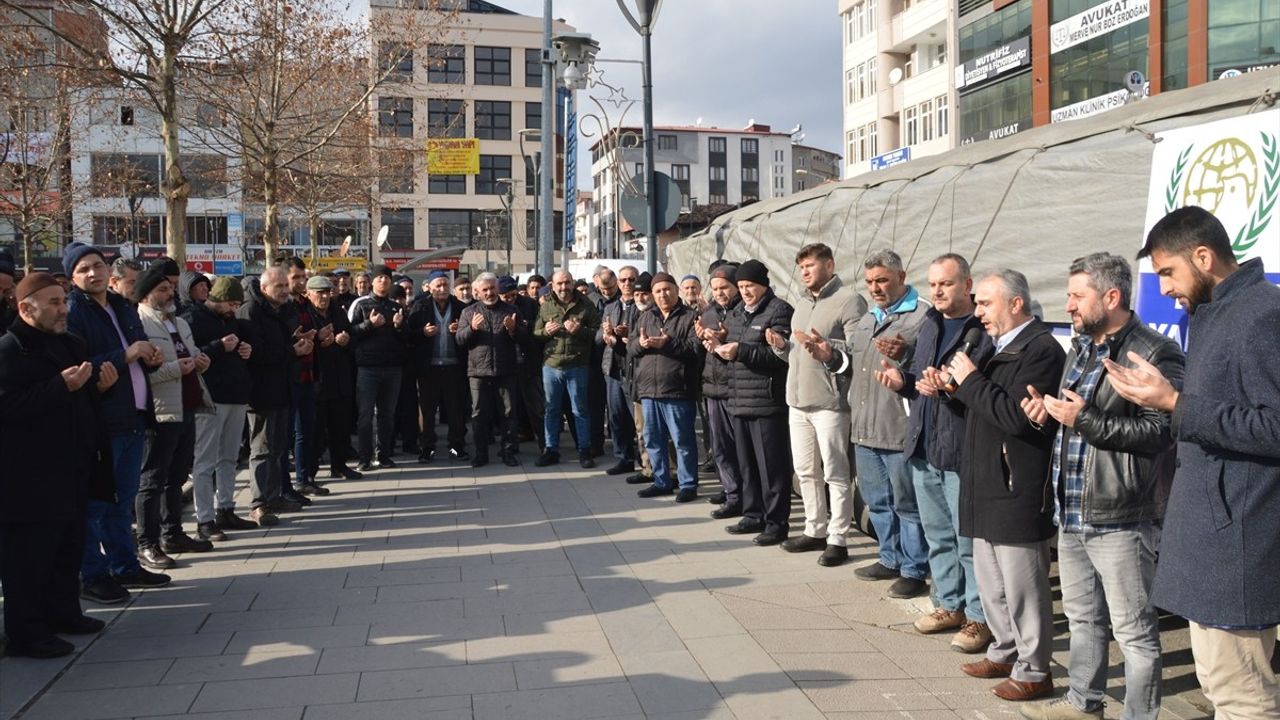 Samsun'dan Suriye'ye 600 Çuval Un Yardımı