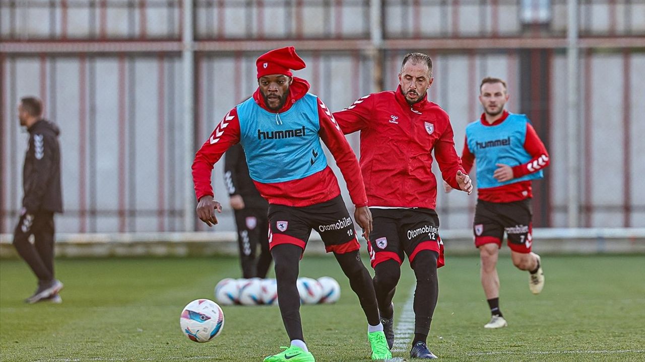 Samsunspor, Gaziantep FK'ye Hazırlıklarını Sürdürüyor