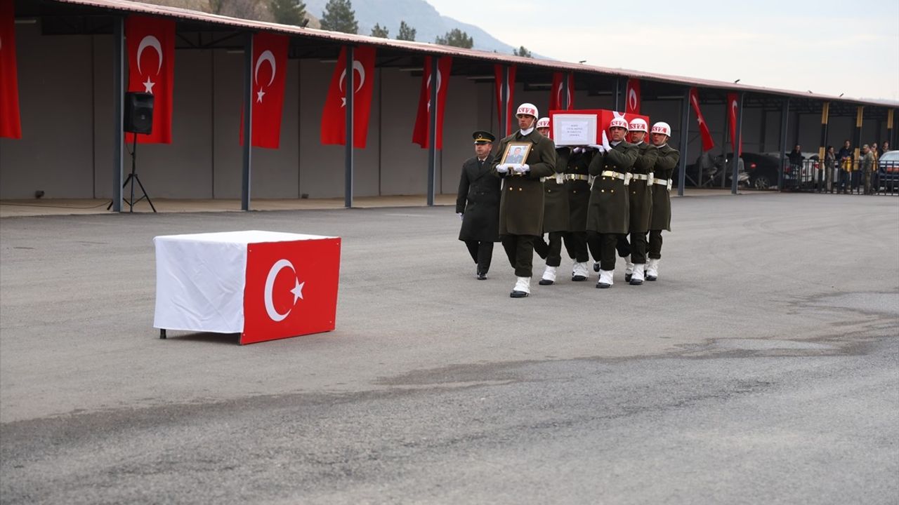 Şırnak'ta Şehit Astsubay Ufuk Akıncı İçin Tören Düzenlendi