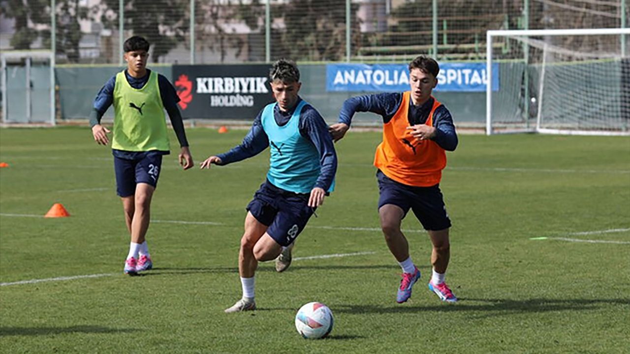 Alanyaspor Adana Demirspor Maçı Hazırlıklarına Hız Verdi