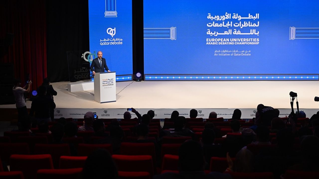 Avrupa Üniversiteler Arası Arapça Münazara Şampiyonası İstanbul'da Gerçekleştirildi