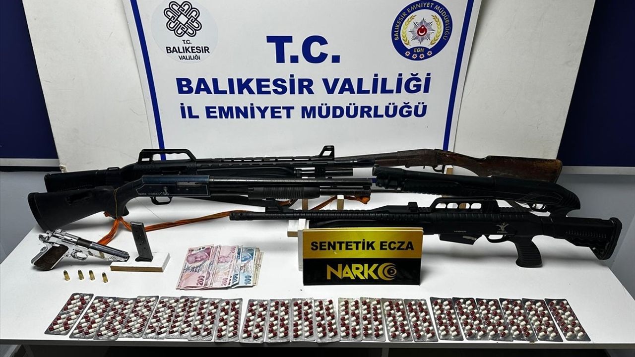 Balıkesir'de Uyuşturucu Operasyonu: Üç Tutuklama