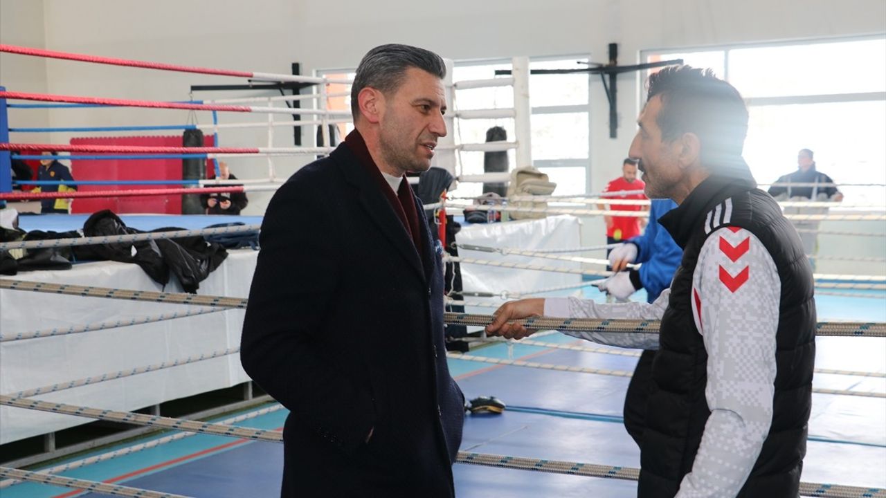 Boksta Zirve Hedefi: Kadın ve Erkek Sporcular