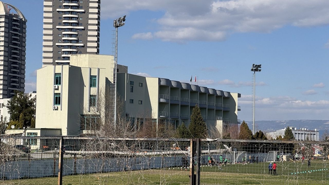 Denizlispor'un Doğal Gazı Borç Nedeniyle Kesildi