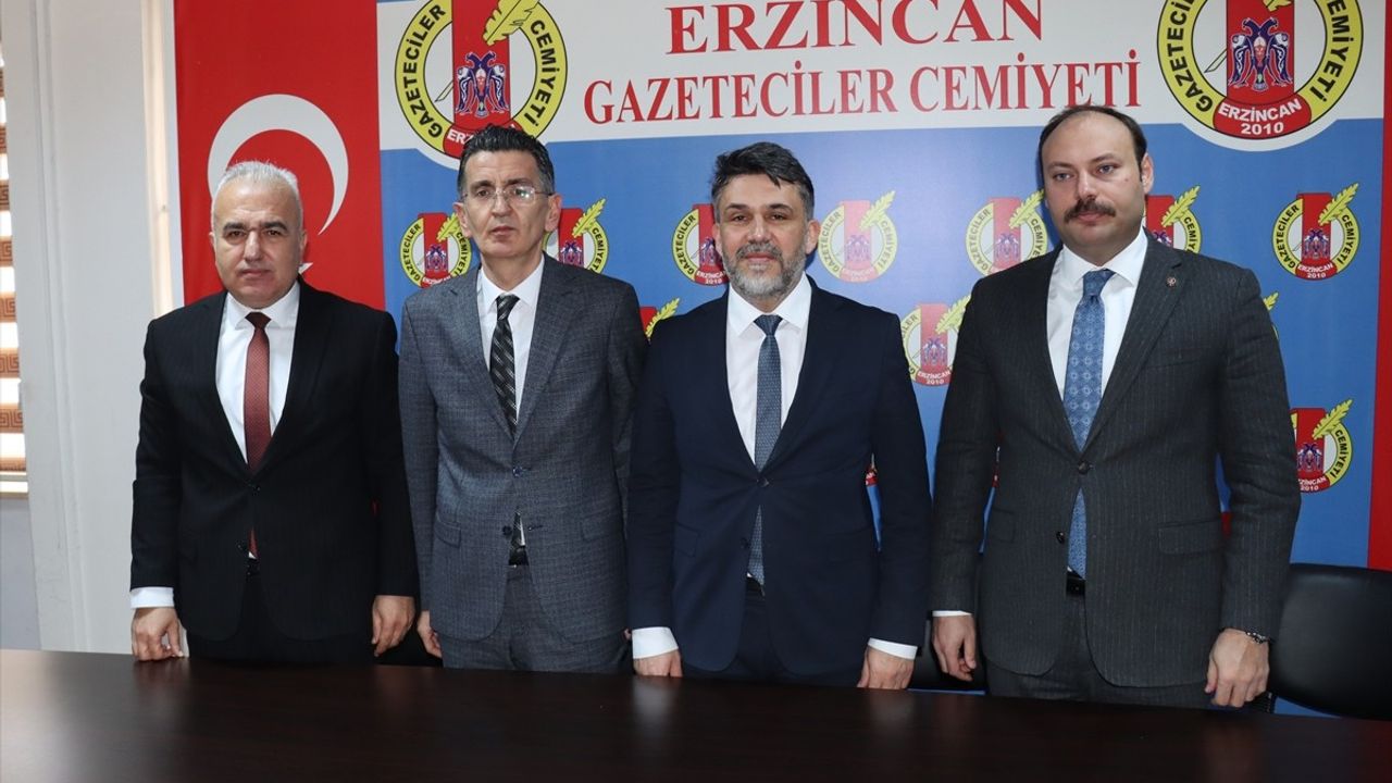 Erzincan'da 4 Partiden Ortak Tepki: Sahipsiz Hayvanlar İçin Harekete Geçildi