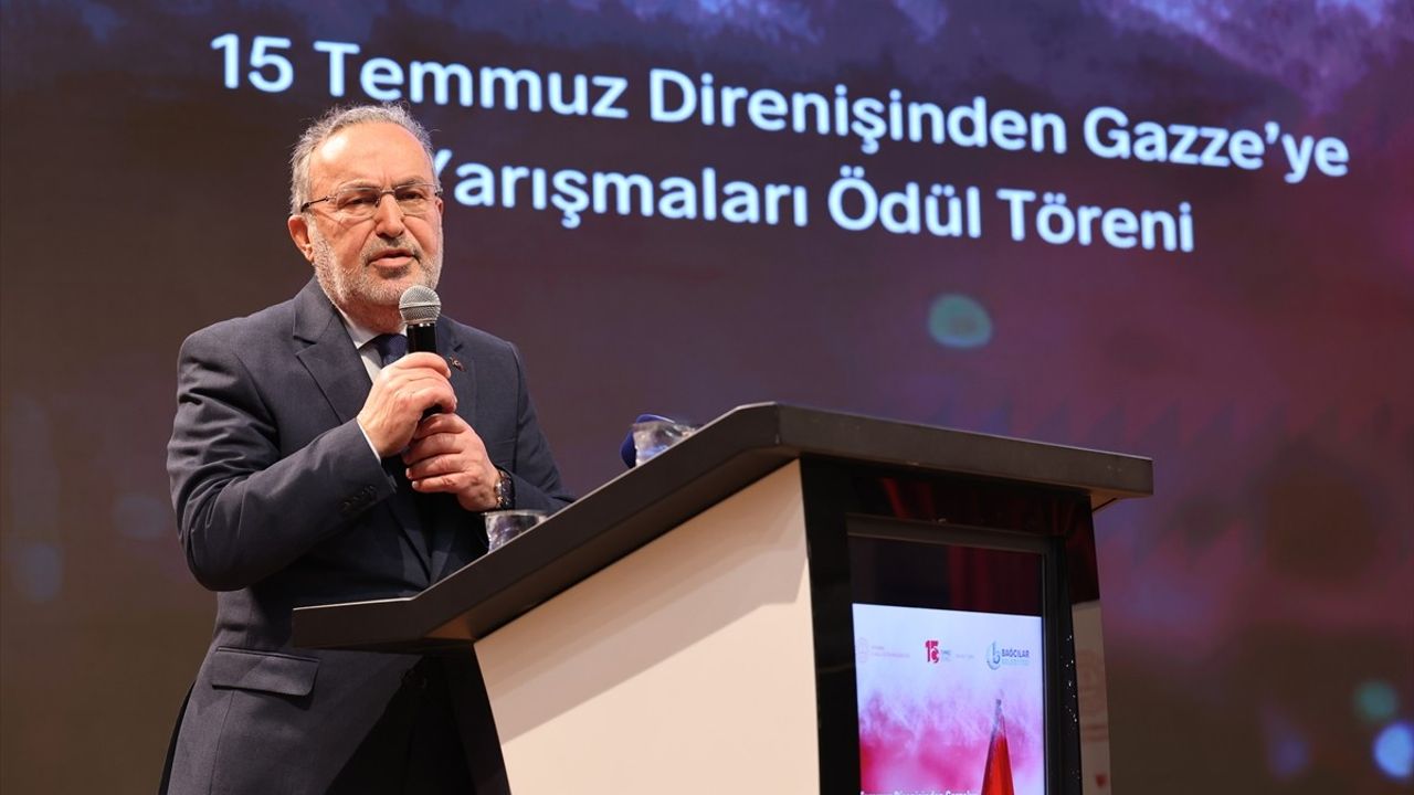 İstanbul'da '15 Temmuz Direnişinden Gazze'ye' Yarışmalarında Ödüller Sahiplerini Buldu