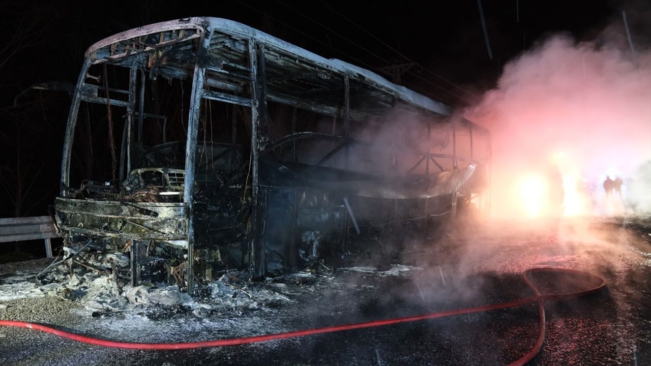 Kastamonu'da Otobüs Yangını