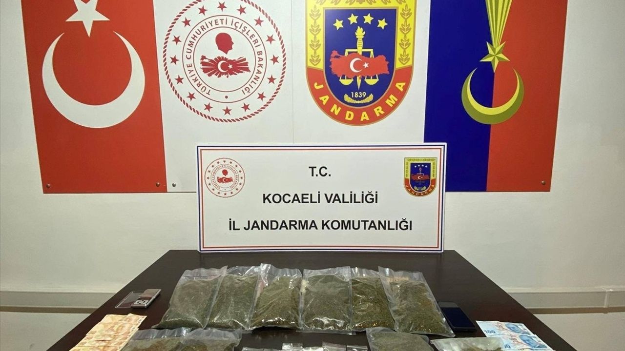 Kocaeli'de Uyuşturucu Operasyonu: 4 Kilogram Sentetik Madde Ele Geçirildi