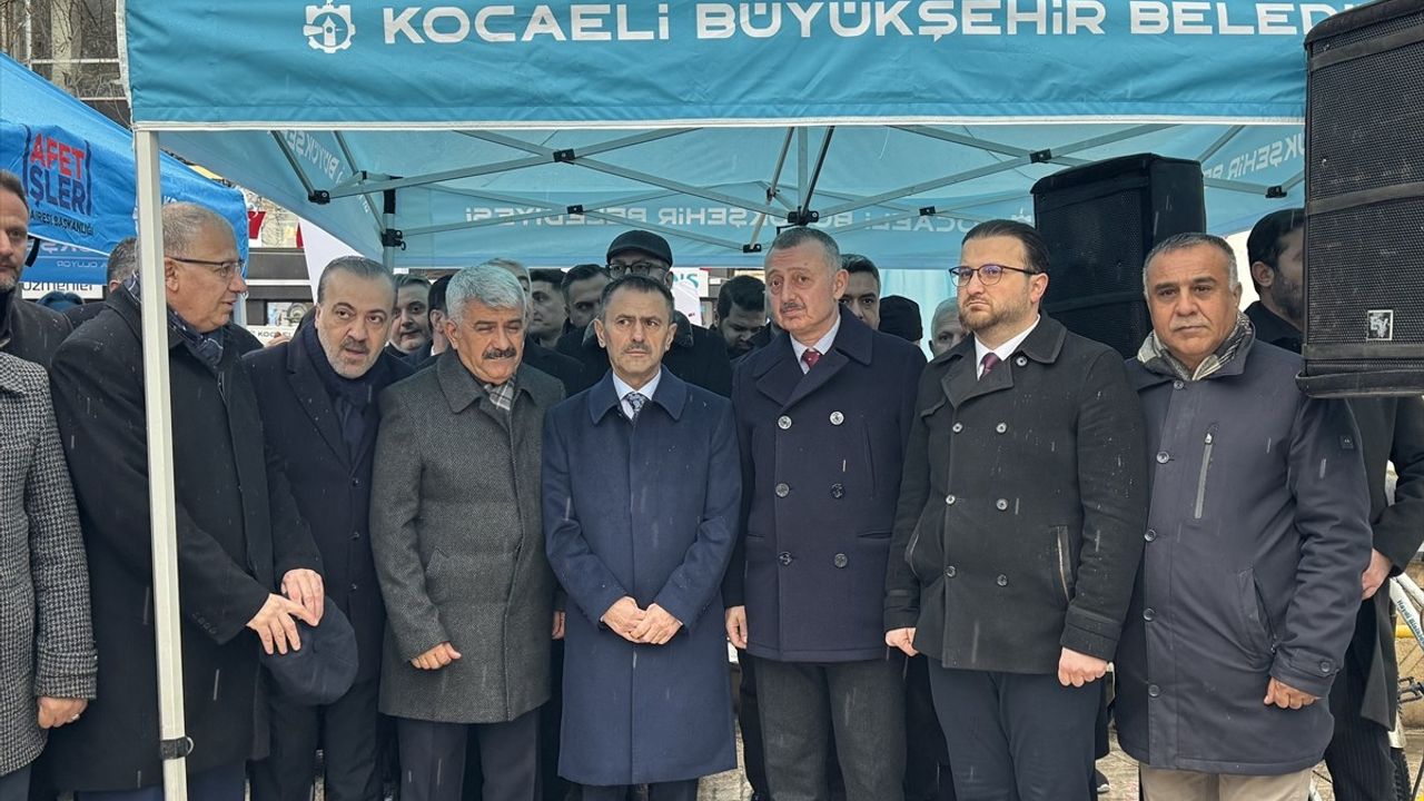 Kocaeli ve Düzce'de 6 Şubat Depremleri Anma Etkinlikleri Düzenlendi