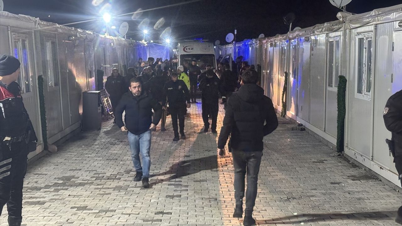 Malatya'da Hırsızlık Zanlısı Polisle Çatıştı