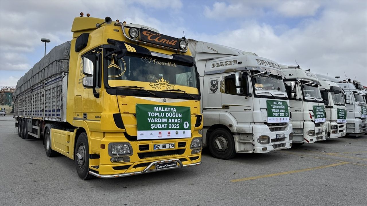 Malatya'daki Depremzedelere Destek İçin Konya'dan Yardım Tırları Yola Çıktı