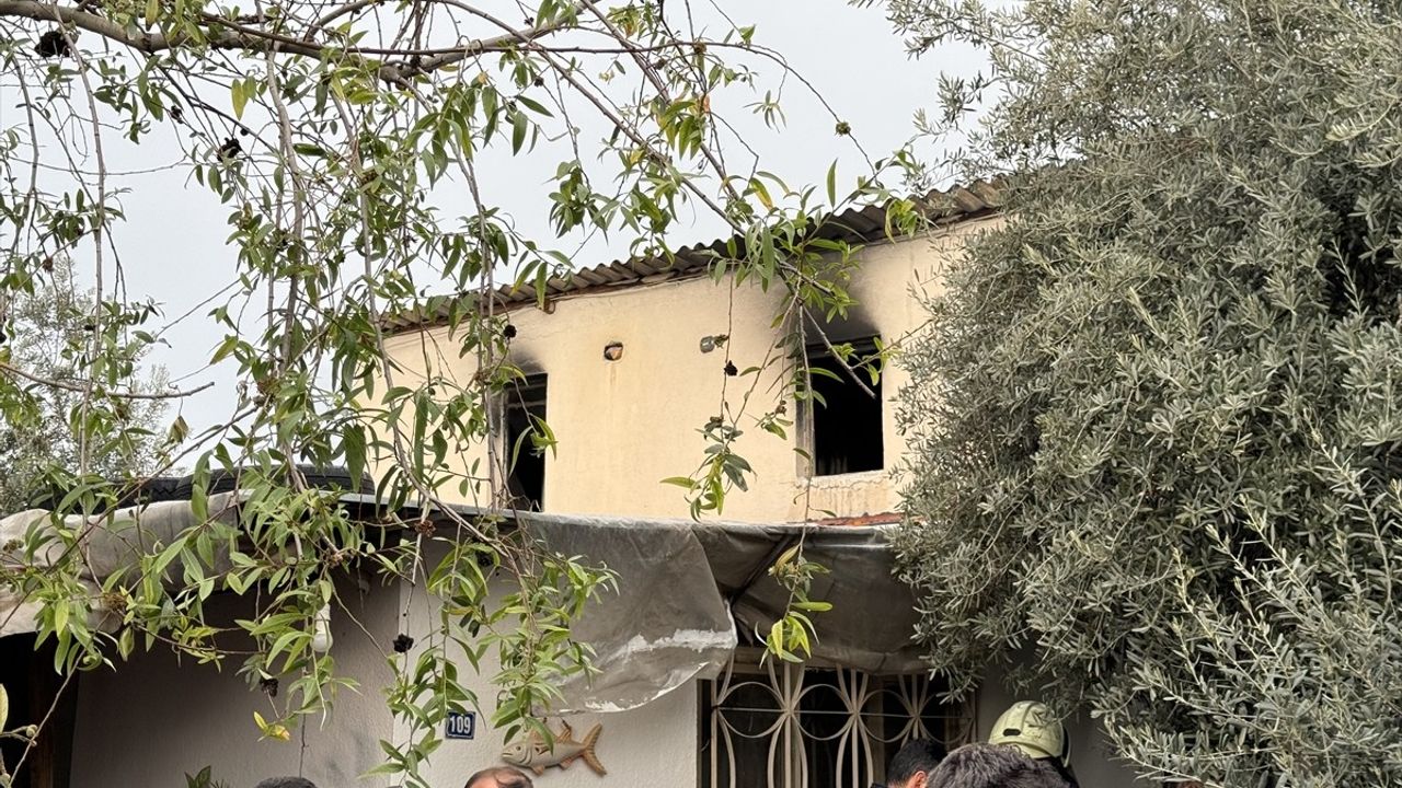 Muğla'da Ev Yangını: Bir Kişi Hayatını Kaybetti