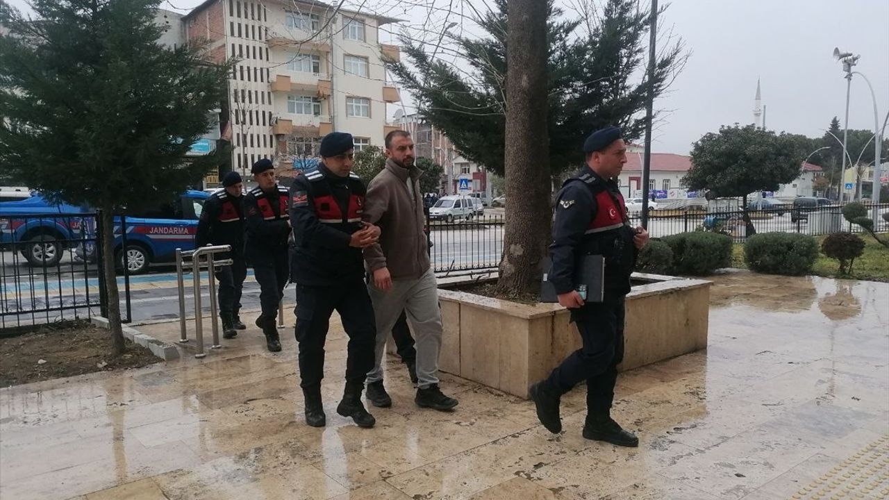 Tokat'ta Ruhsatsız Silah Operasyonu: 2 Şüpheli Yakalandı