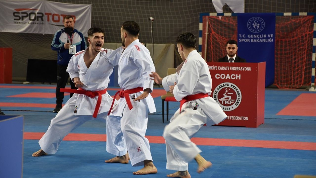 Trabzon'da Türkiye Karate Şampiyonası Gerçekleşti