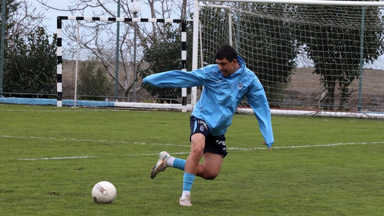 Trabzonspor 19 Yaş Altı Takımı, UEFA Gençlik Ligi'nde İleriye Gitmeyi Hedefliyor