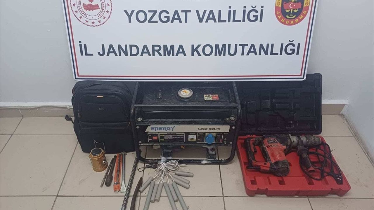 Yozgat'ta Kaçak Kazı Operasyonu: 3 Şüpheli Yakalandı