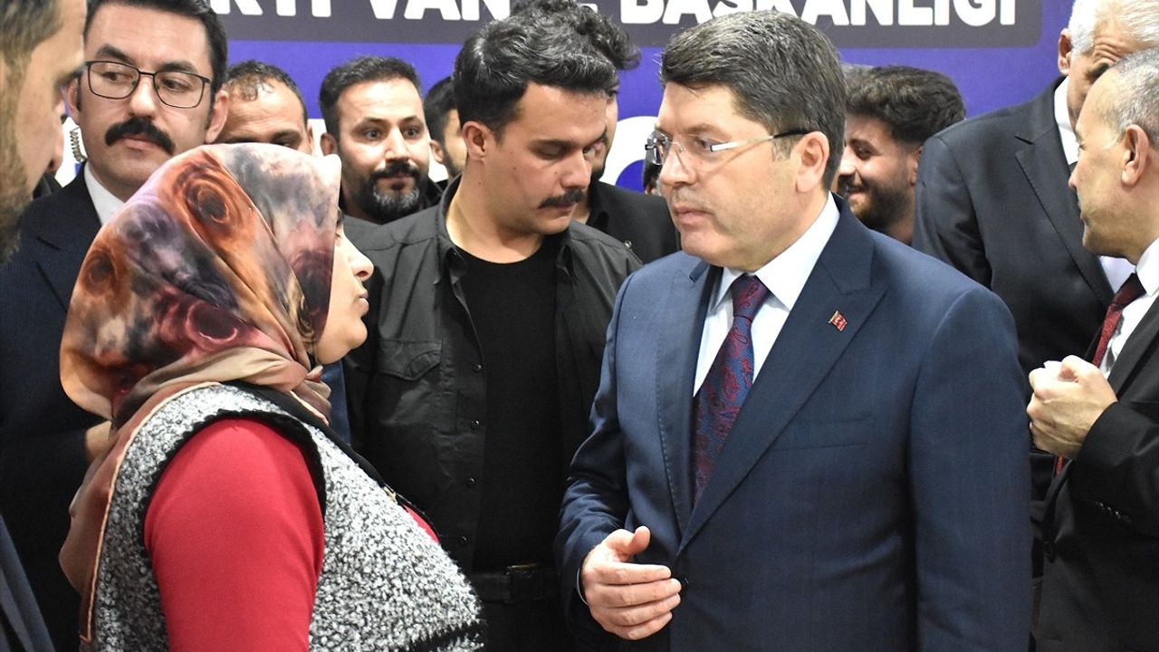 Adalet Bakanı Tunç Van'da İftar Programında Konuştu