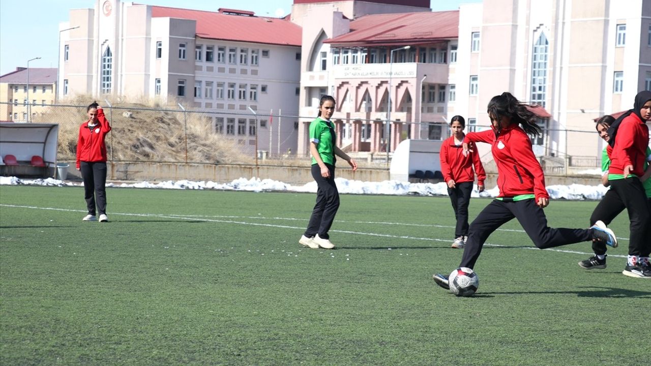 Ağrı Kız Futbol Takımı Başarı Hikayesi