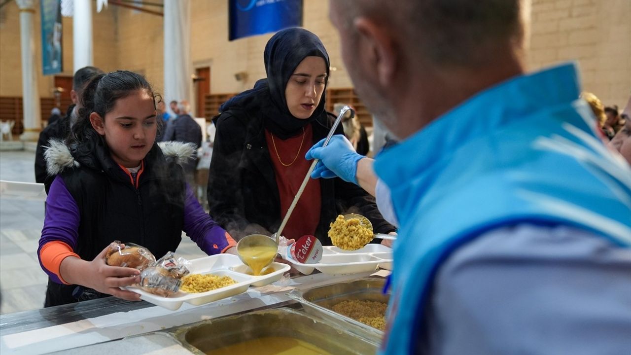 Ankara'da Birleşik Arap Emirlikleri-Türkiye Dostluk İftar Sofrası