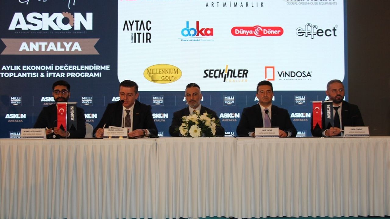 Antalya'da ASKON Ekonomi Değerlendirme Toplantısı Gerçekleşti