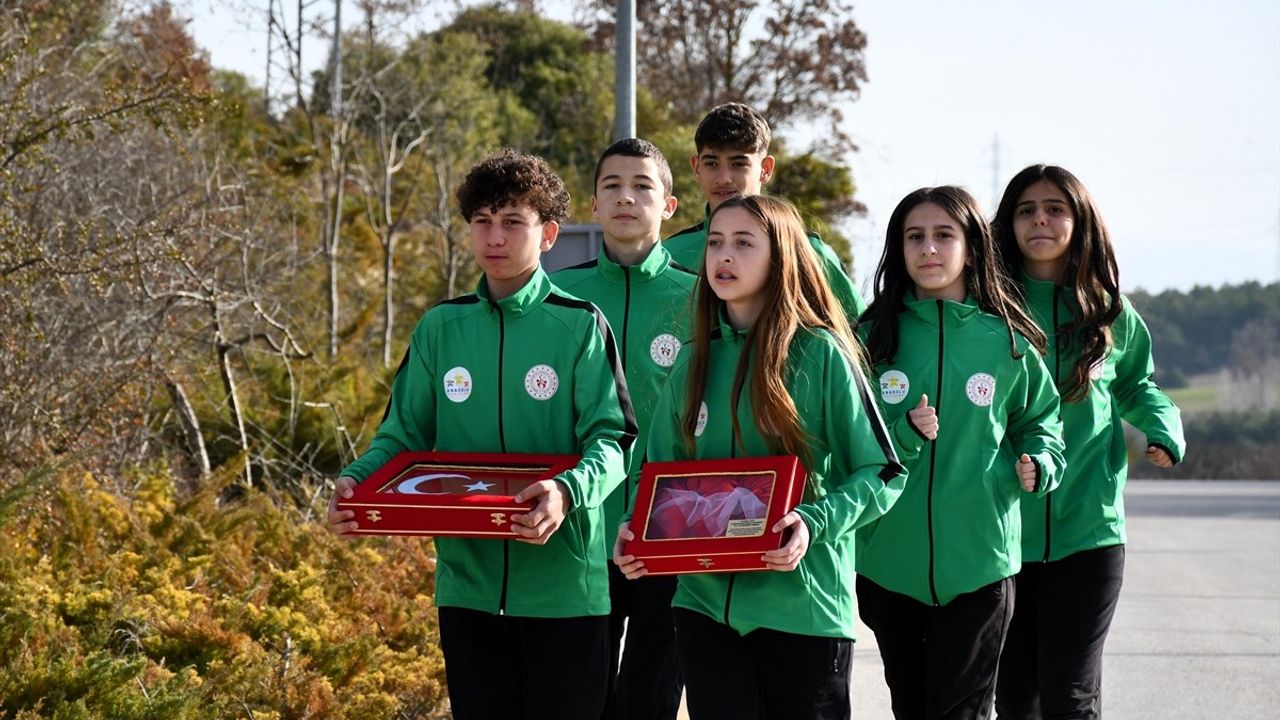 Bilecik'e Gelibolu'dan Türk Bayrağı ve Toprak Getirildi