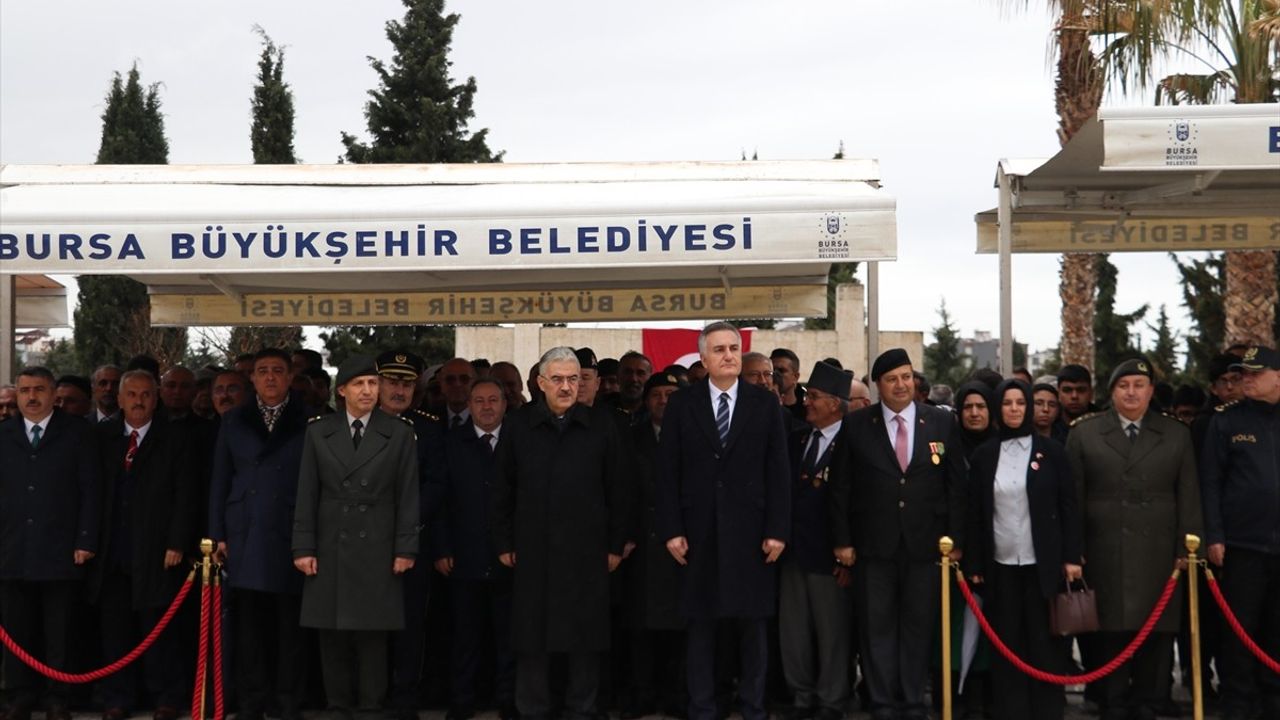 Bursa'da Şehitler Anma Günü ve Devlet Övünç Madalyası Töreni