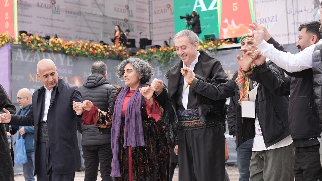 Diyarbakır'da Nevruz Kutlamaları Tamamlandı